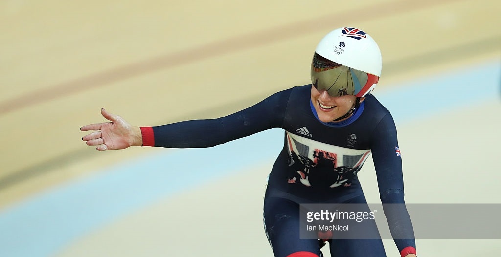 عکس العمل دوچرخه سوار زن انگلیسی بعد از کسب قهرمانی/عکس