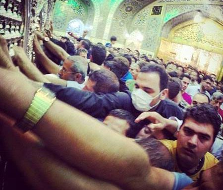 احسان علیخانی در حرم امام رضا (ع)/عکس