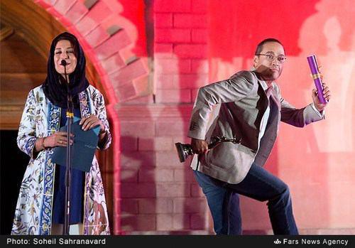 فرار رامبد جوان از روی سن /عکس