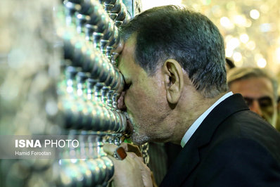 سفر معاون اول رییس جمهور به شیراز برخی معتقدند نقش و اثرگذاری اسحاق جهانگیری در دولت دوم روحانی، کمتر از دولت اول شده است و این خود دلیلی است بر بی محلی حسن روحانی به اصلاح‌طلبان! حکایت هرچه که هست، جهانگیری فروغ گذشته را ندارد اما تلاش می‌کند تا همچنان در زمین سیاست دیده شود.