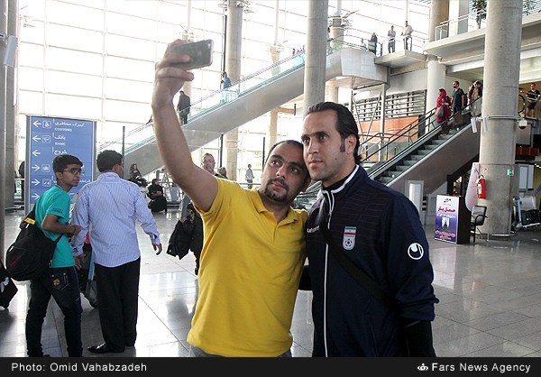 عکس/ سلفی کریمی با هوادار