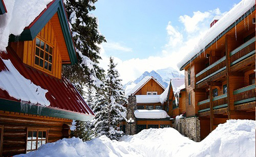 هتلی بی نظیر در میان کوهها+تصاویر