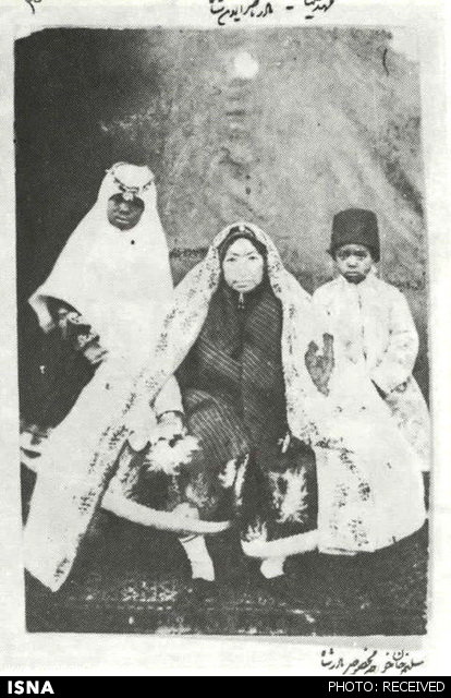 مادر ناصرالدین شاه/عکس