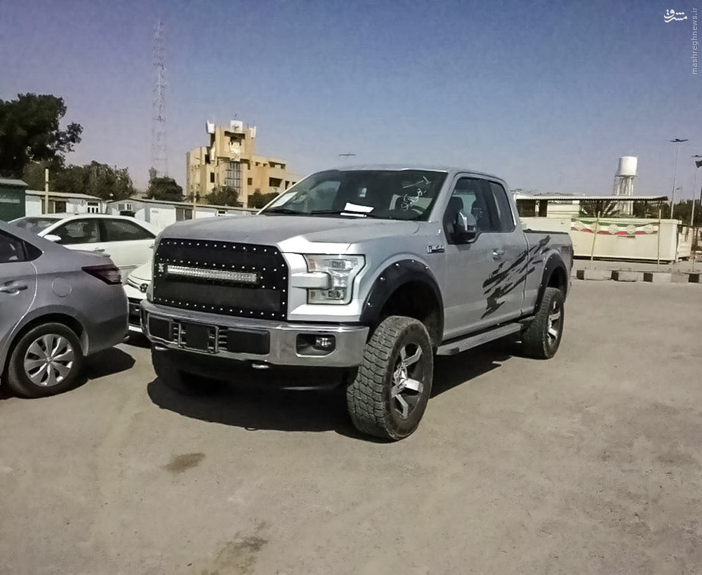 غول آمریکایی در گمرک بندرعباس/ عکس