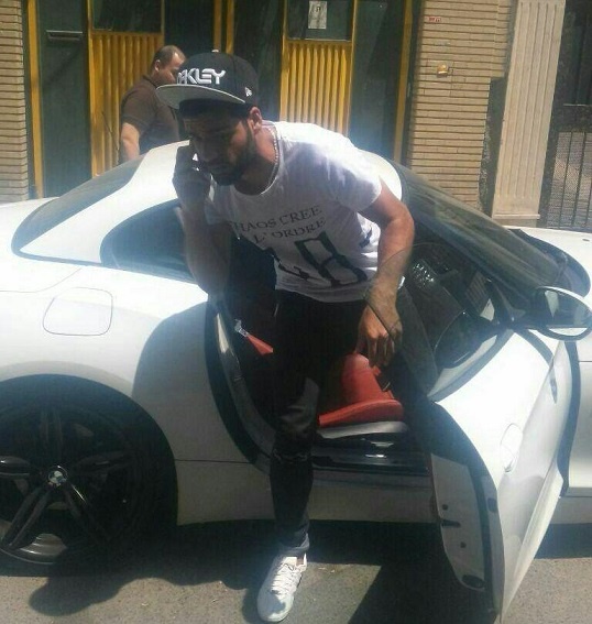 خودروی لوکس طارمی مقابل باشگاه پرسپولیس/ عکس