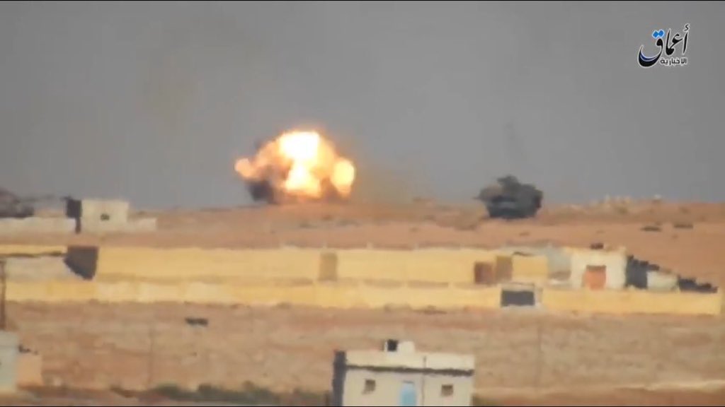 داعش دو تانک ارتش ترکیه را منهدم کرد+عکس