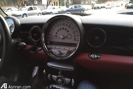 خودروی مینی ماینر قرمز زیبا در تهران(+عکس)
